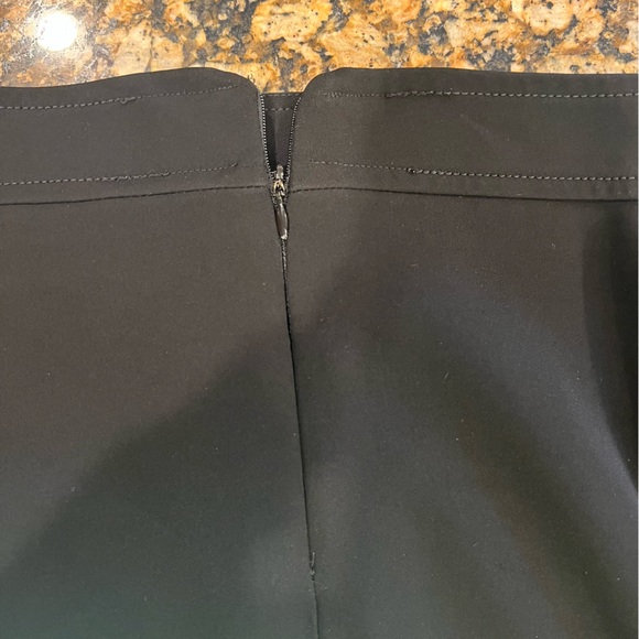 Louis Vuitton Uniform A-line Classic Length Mini Skirt Black Size EU 46 US 14 - Picture 4 of 11